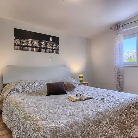 וילה Mm פודסטראנה