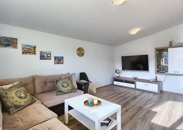 Mm Villa